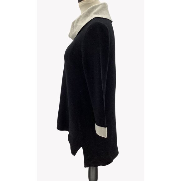 Anthropologie Moth Womens Sweater Black & Cream Cowl Neck Size Medium - Picture 3 of 7